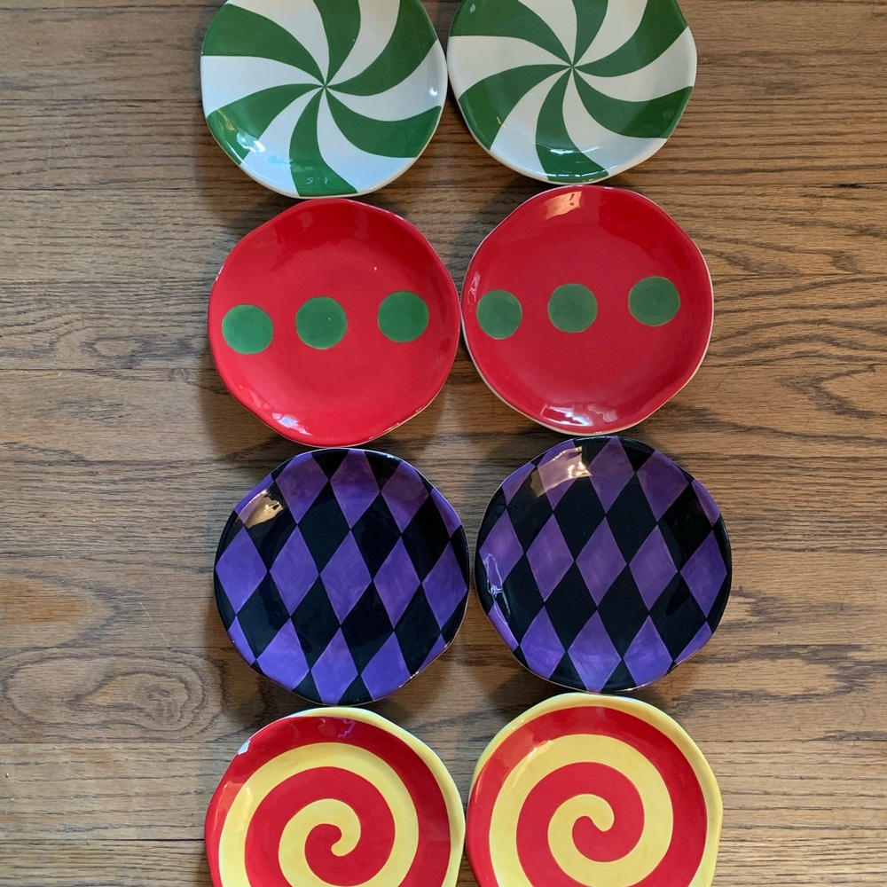 Department 56 vintage Colorful/Whimsical set of 8 cocktail plates